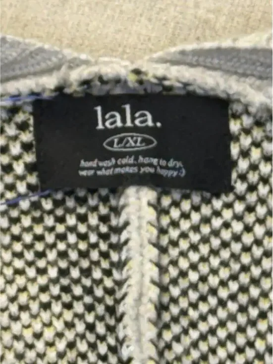 Dressed in Lala Zebra Jacquard Boxy Oversize Cardigan L/XL - Picture 3 of 6